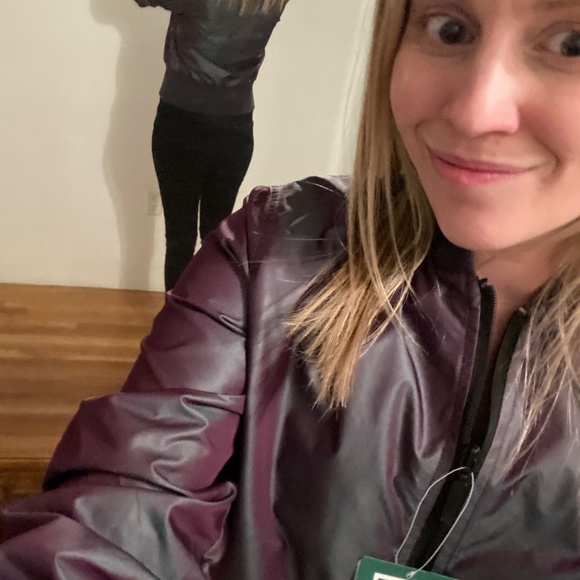 NWT Puma dark iridescent bomber jacket Plum Perfect Iridescent Bomber jacket M - Picture 6 of 12